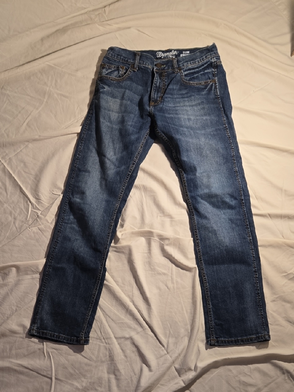 Wrangler Retro Men Slim Straight Jeans - Blue Wash with Fading